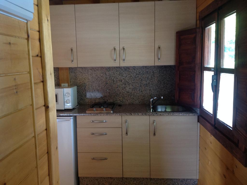 Camping Villaviciosa Selorio المظهر الخارجي الصورة